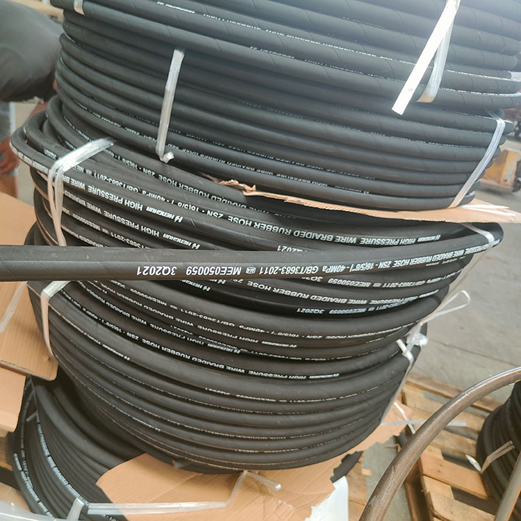 1 1/2 Hydraulic Hose